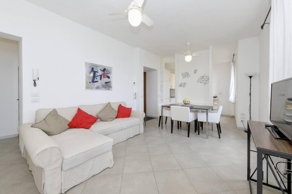Oleandro Apartment Directly On The Lake Gargnano Exteriér fotografie