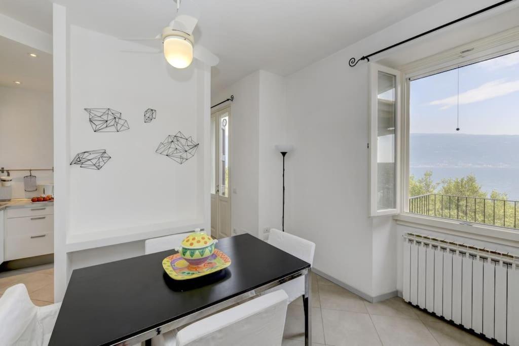 Oleandro Apartment Directly On The Lake Gargnano Exteriér fotografie